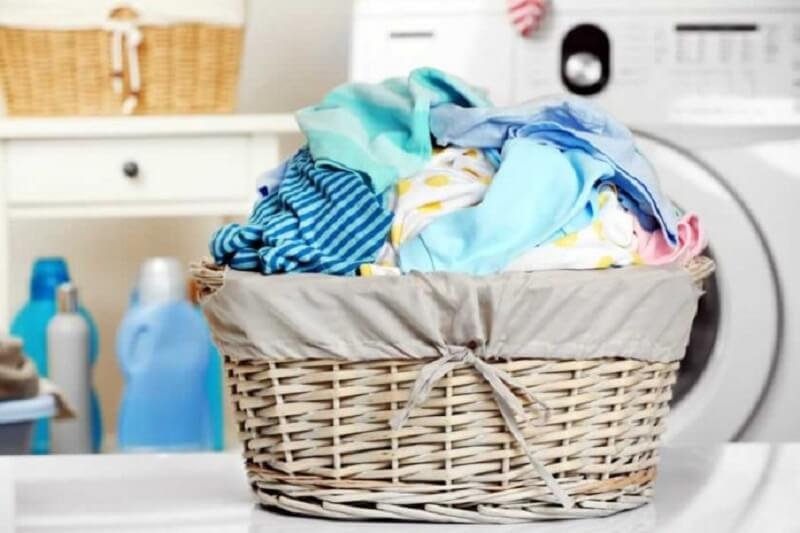Perbedaan antara laundry dan dry-cleaning
